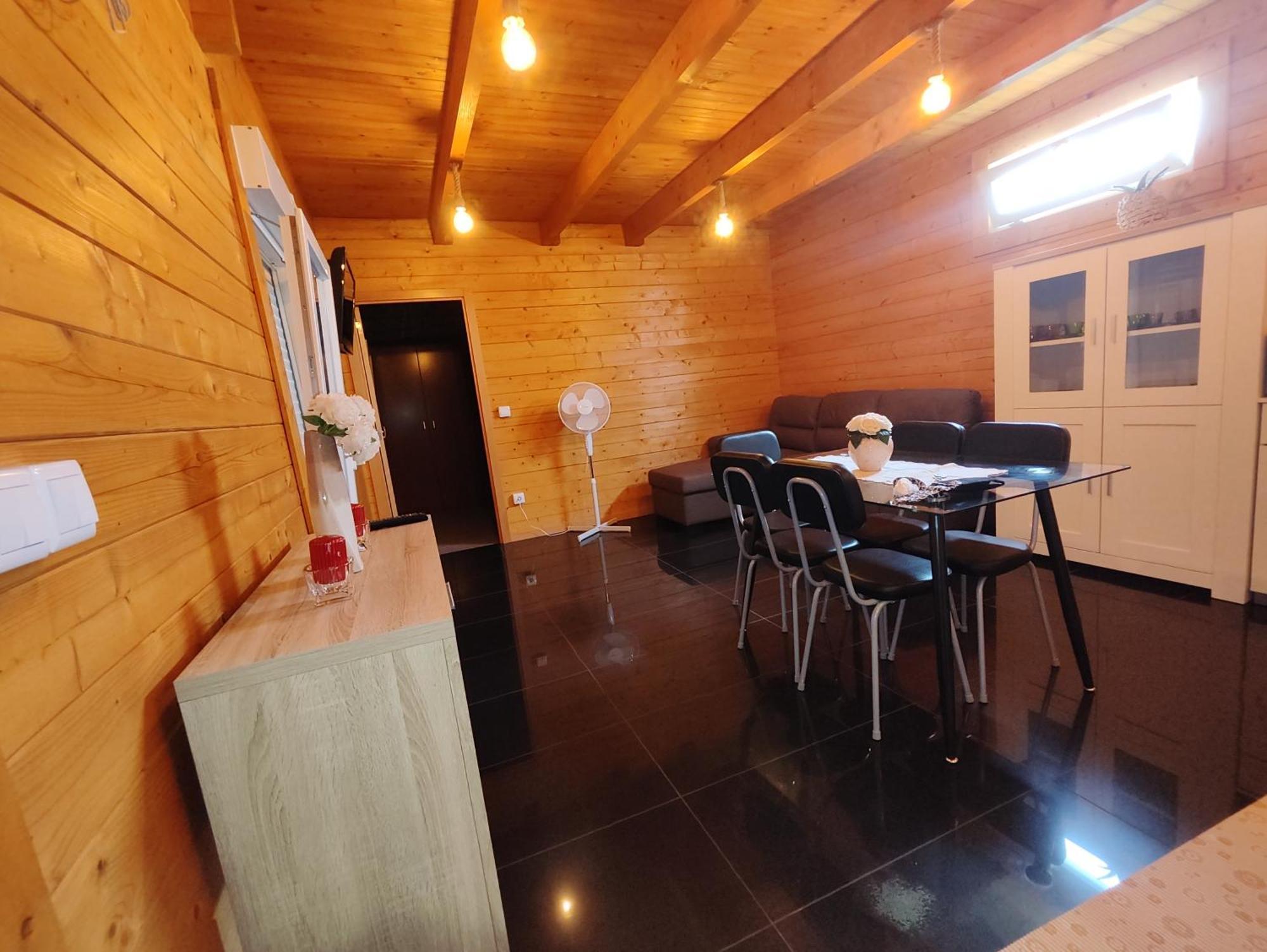 Mondalva Guesthouse Sao Pedro de Alva Bagian luar foto